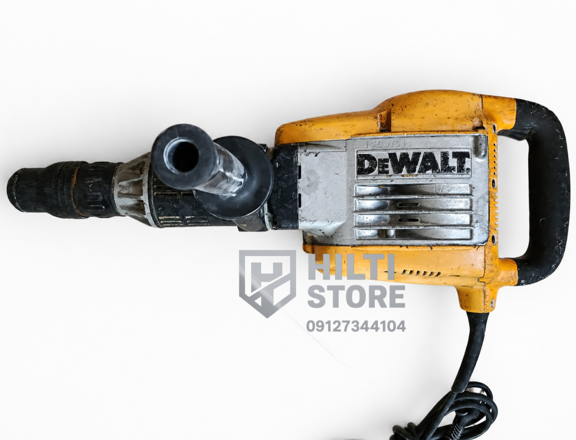 بتن کن D25899 دیوالت